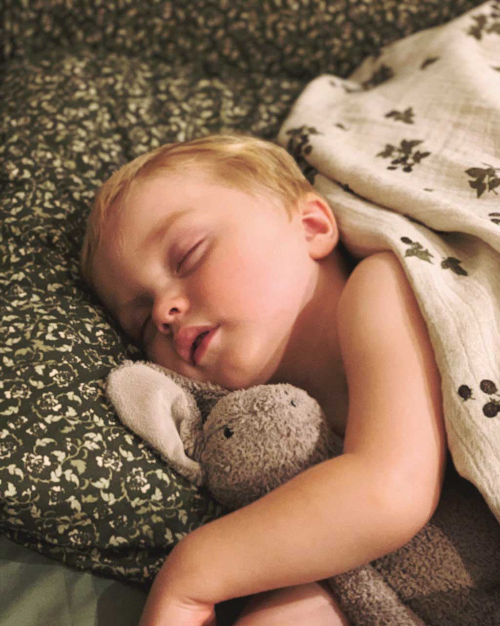 Lovisa's son Nils snuggled up with his bunny in Garbo&Friends bedding