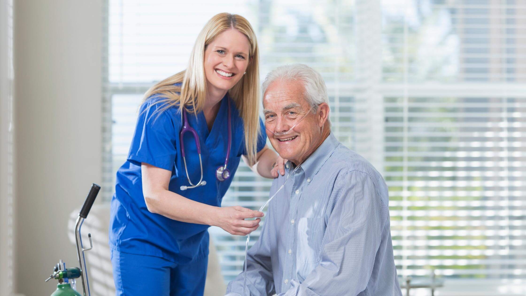 old man with COPd with nurse