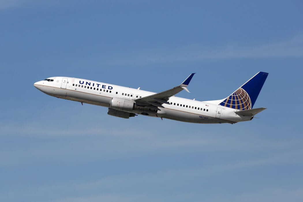 United airlines airplane