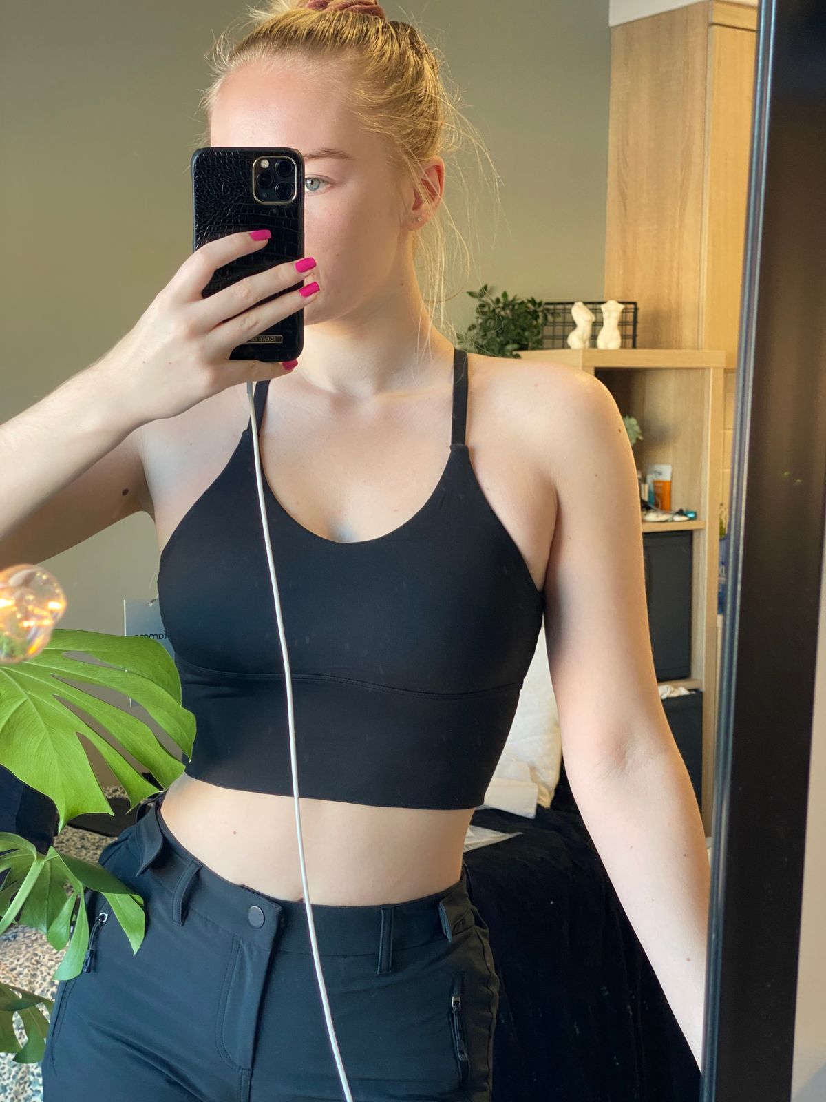 Zwarte flow-croptop