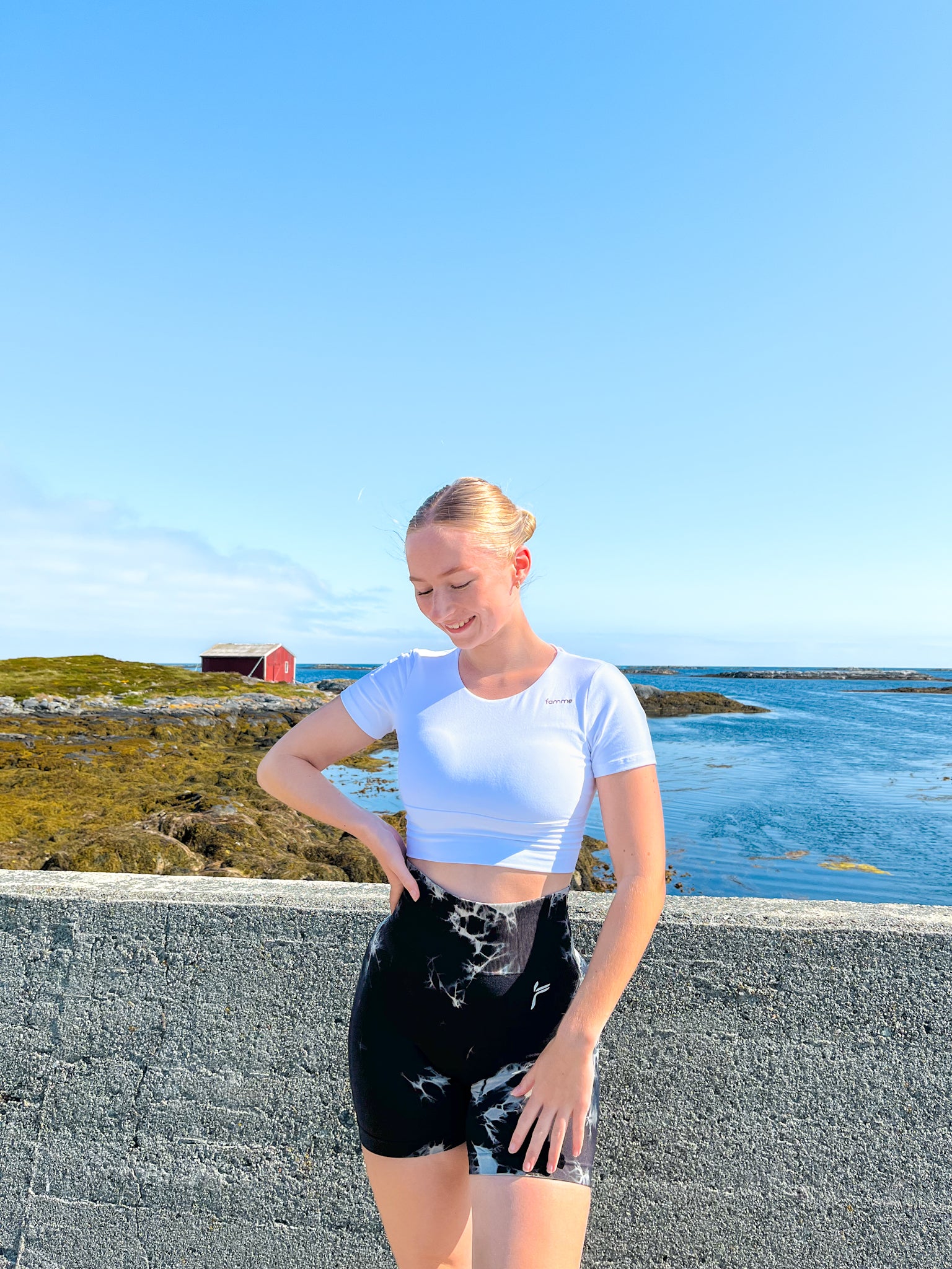 Black Tie Dye Scrunch Shorts