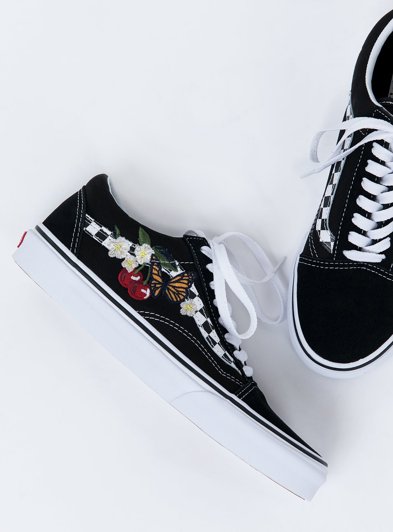 vans checkered floral old skool