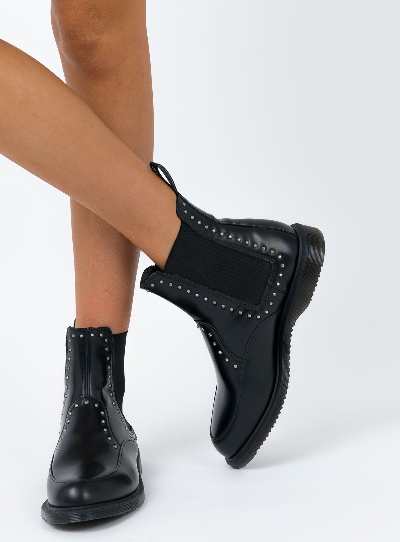 aimelya chelsea boots