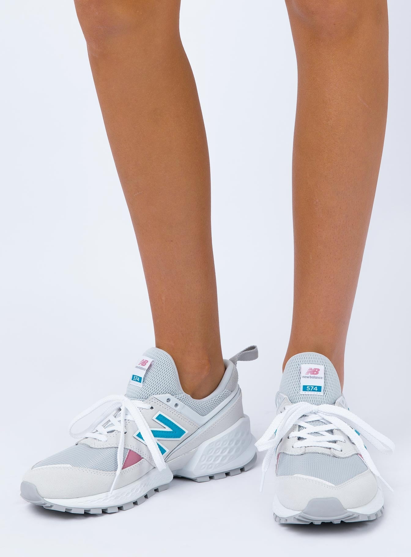 new balance white turquoise