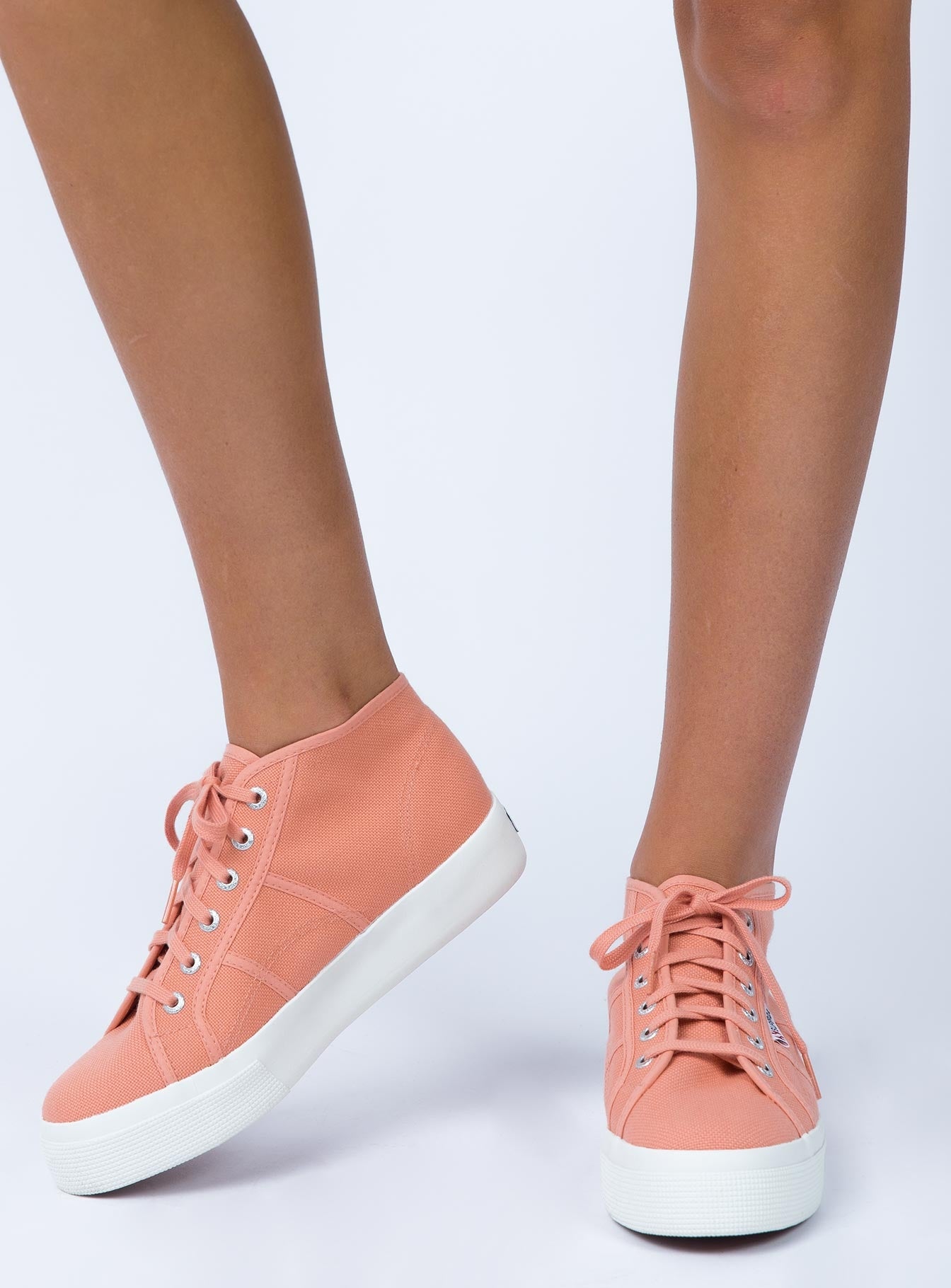 superga peach