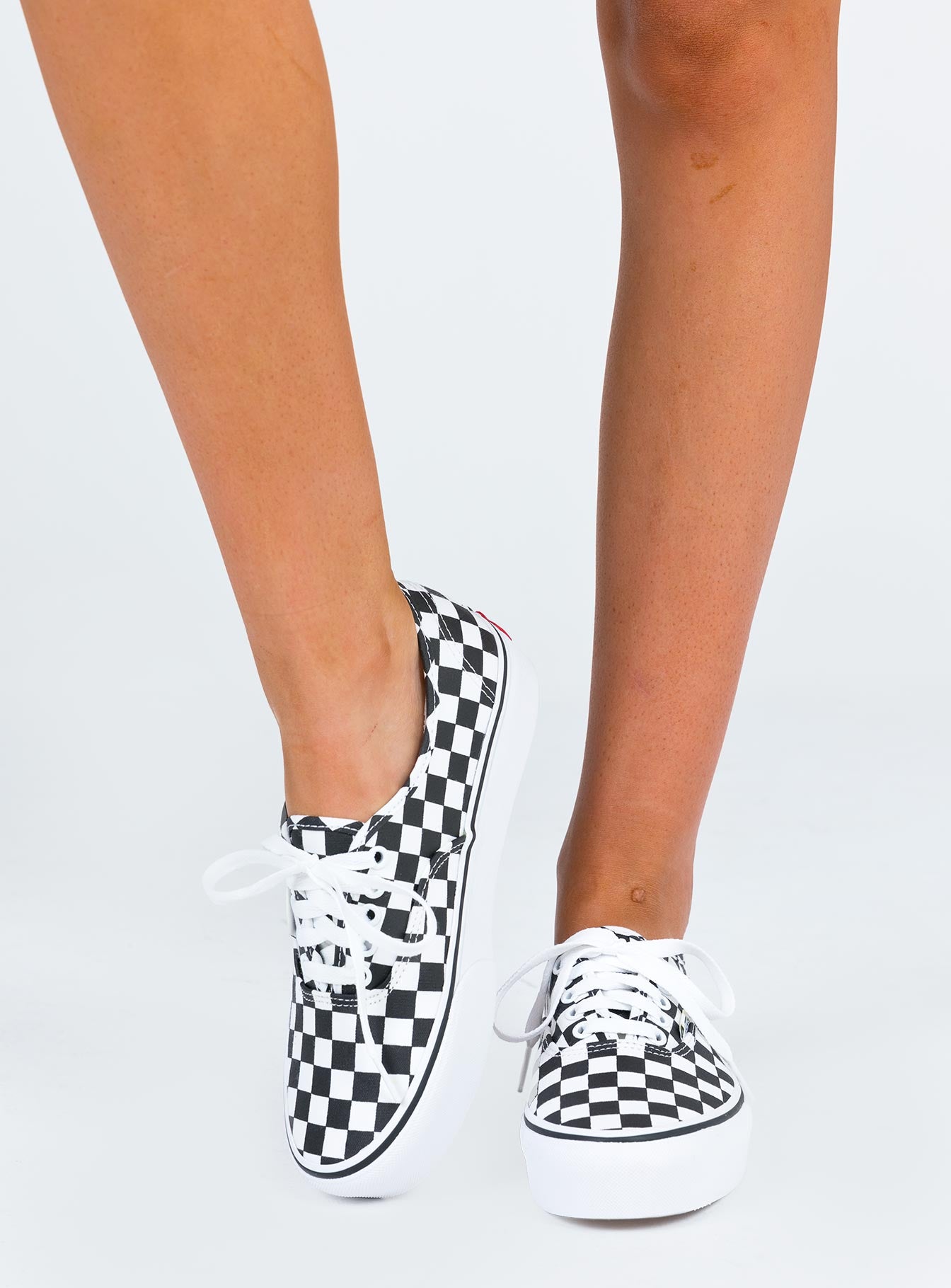 vans authentic platform 2.0 checkerboard sneaker