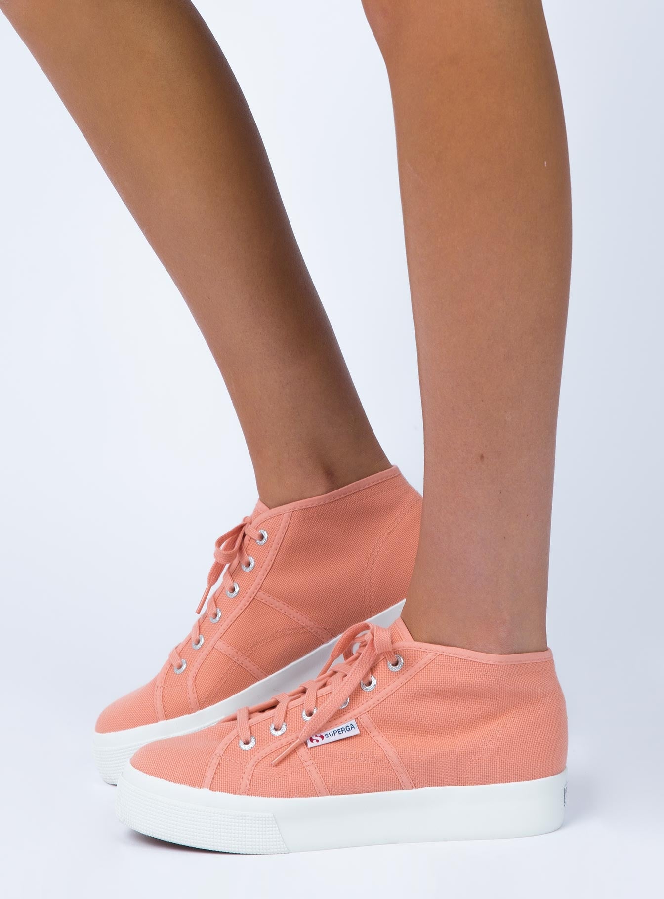 superga peach