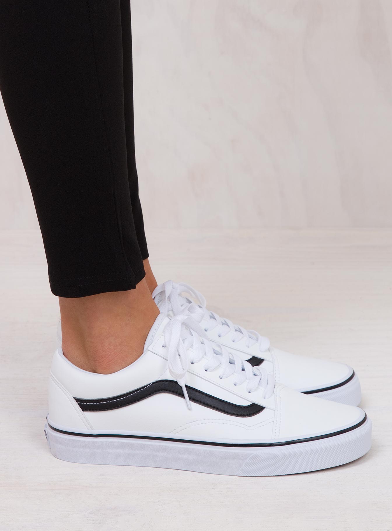 vans classic tumble old skool white leather