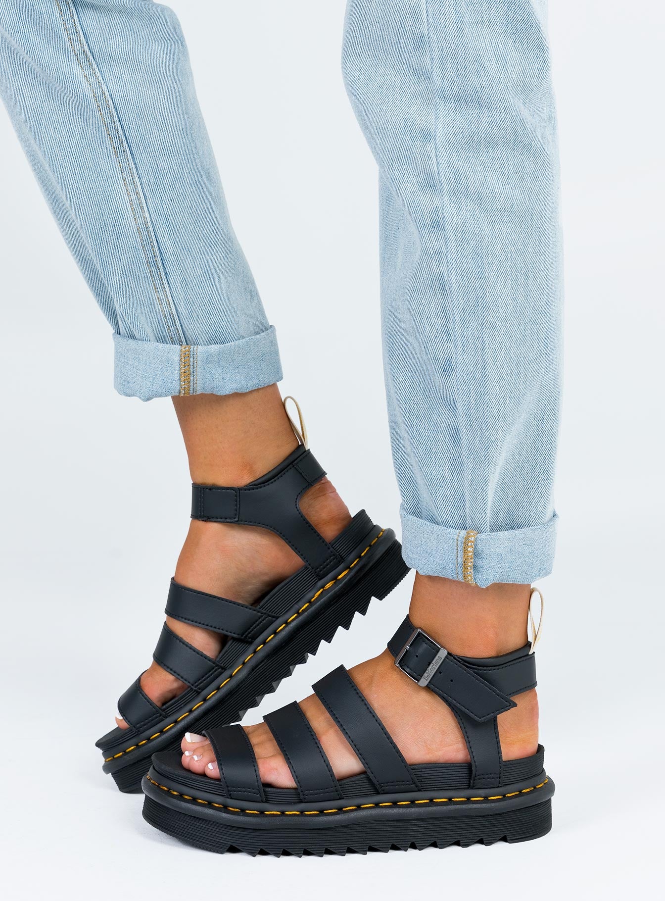 v blaire chunk sandals