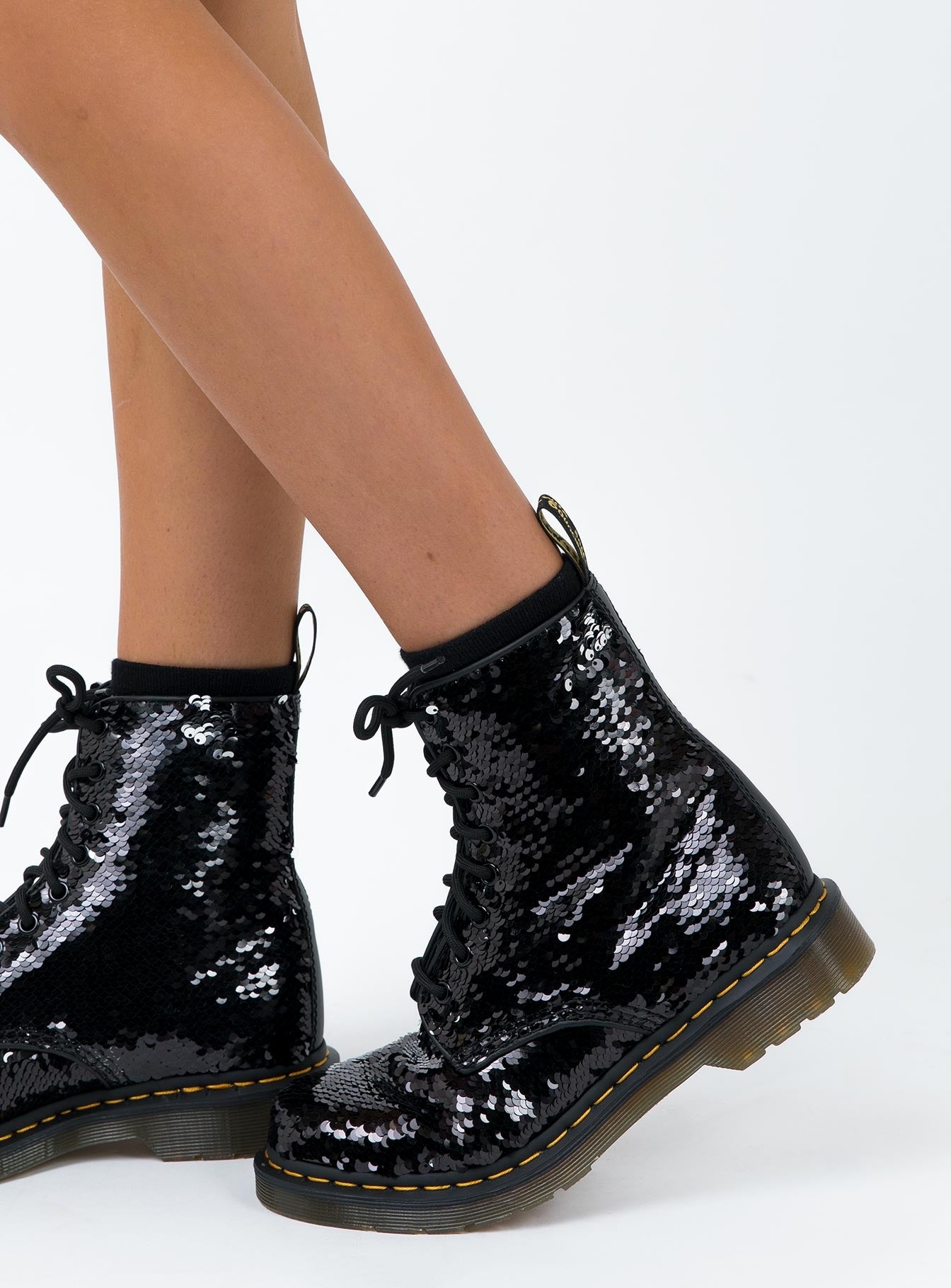 pascal sequin dr martens