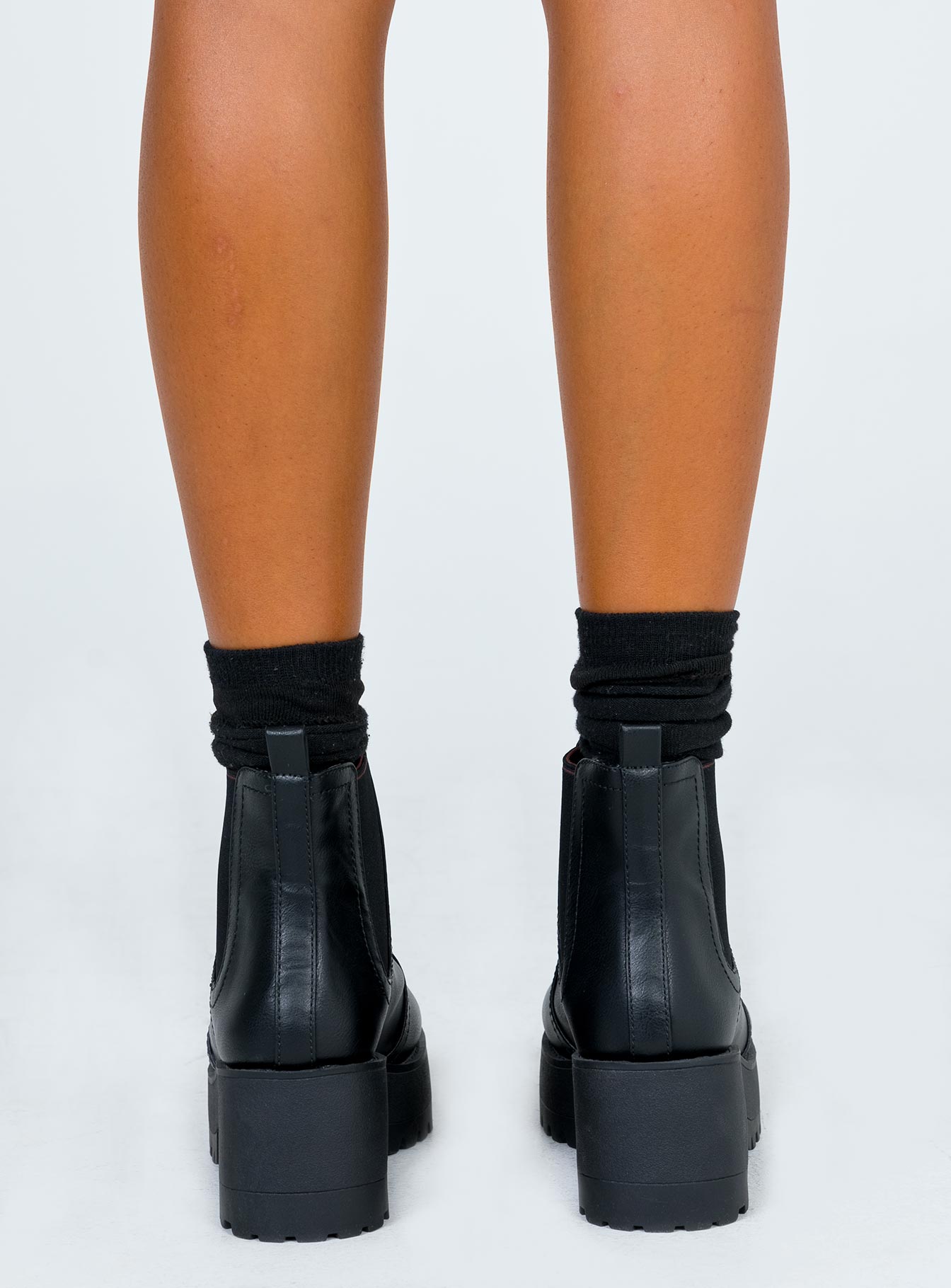 Lipstik Black Eamon Boots