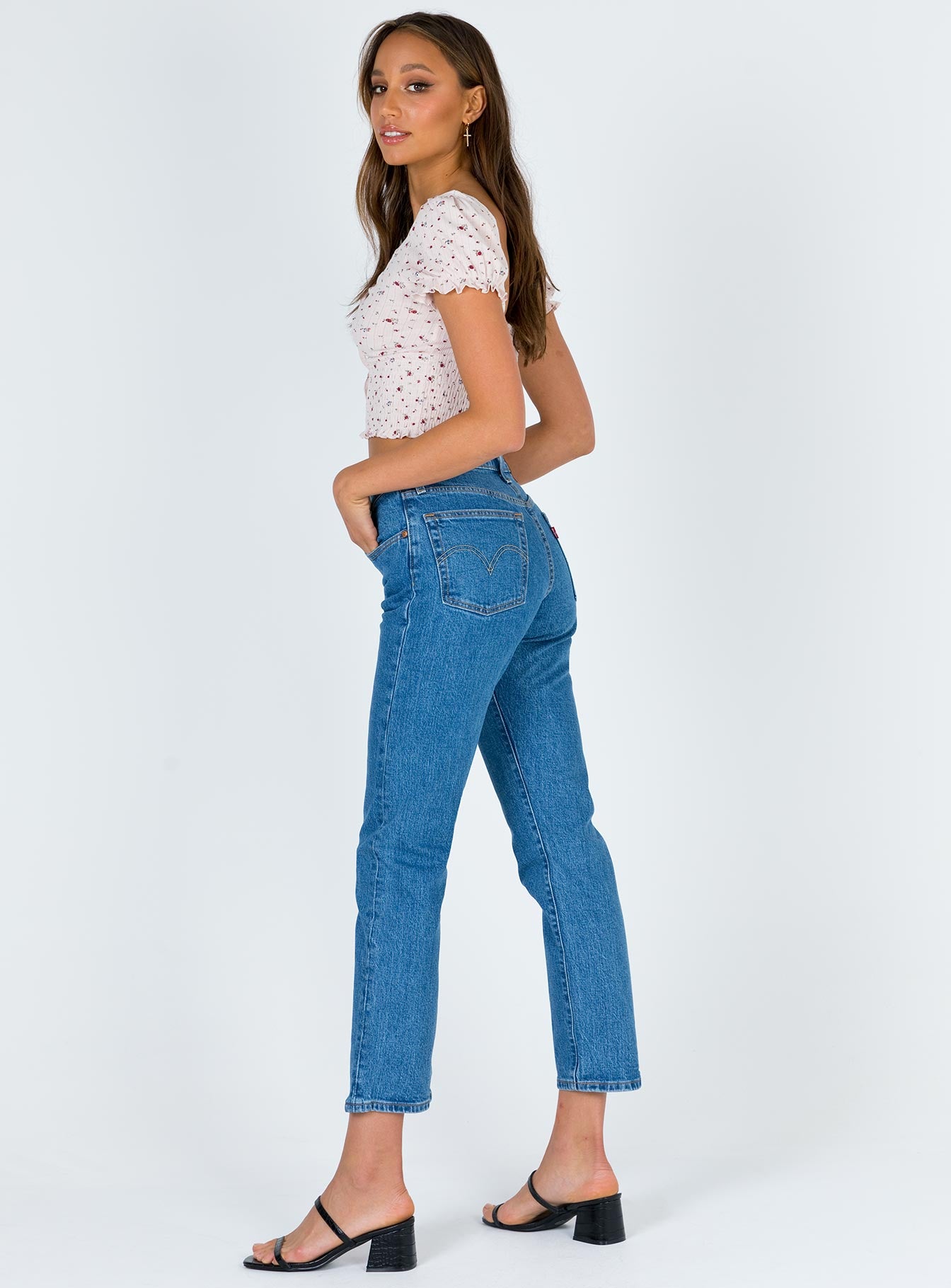 levis 501 crop jive stonewash