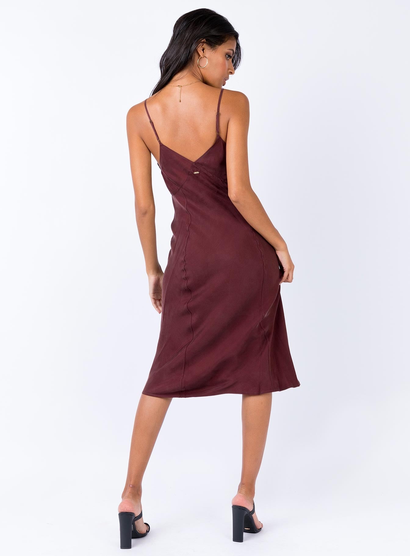 thrills chateau dress blood red