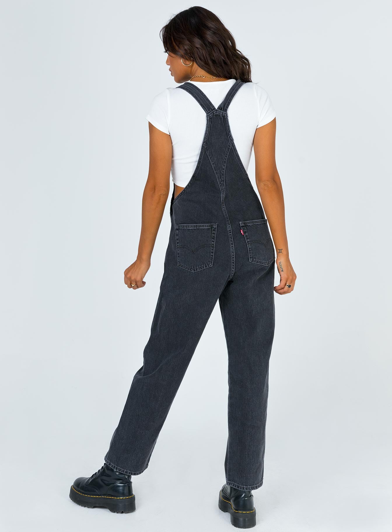 black overalls levis