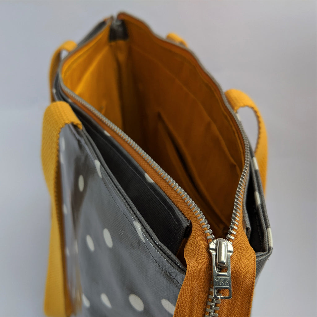 Oilcloth Shoulder Bag with Internal Pockets & Recess Zip - Treasurable
