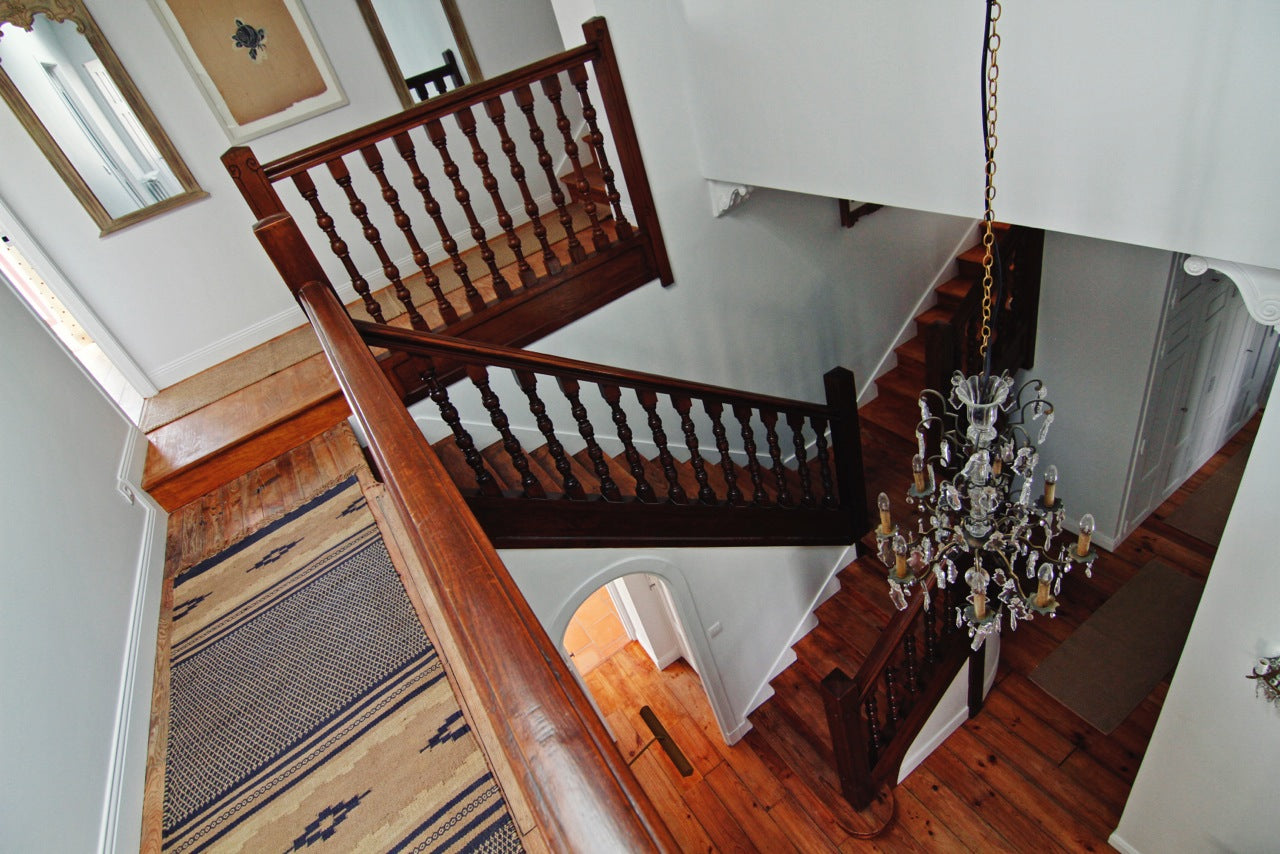 Biarritz holiday home | staircase | chandelier 