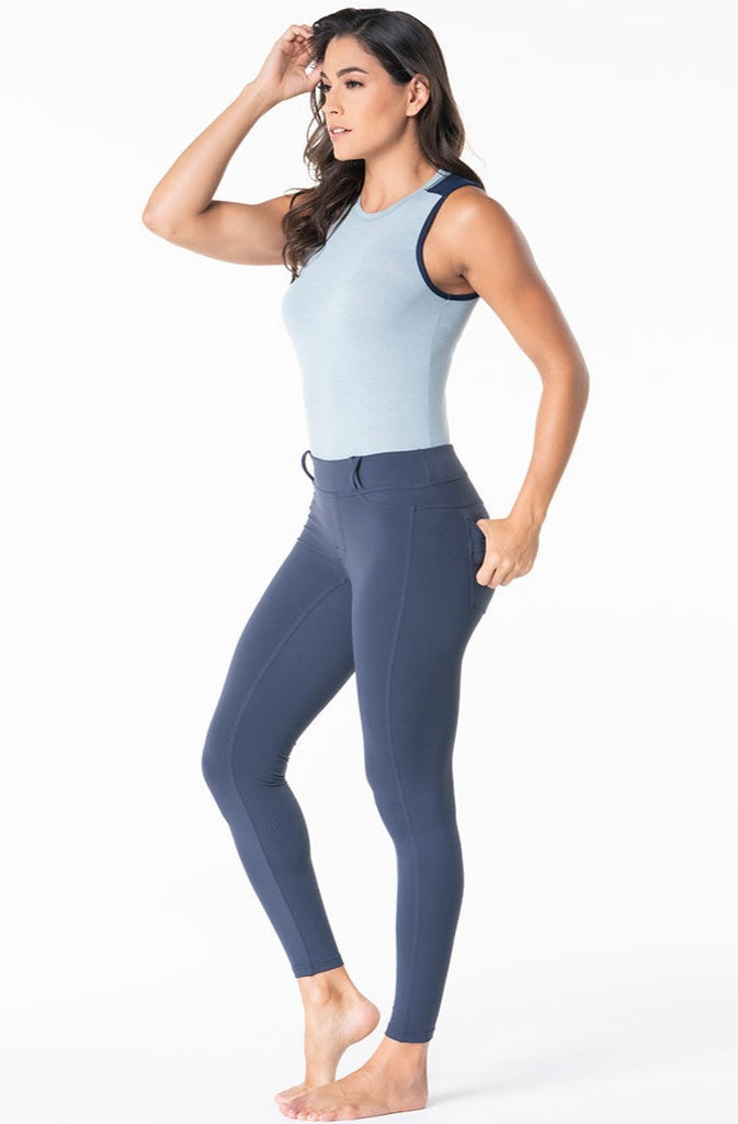 Woman Reflective Leggings – OgaAde Apparel