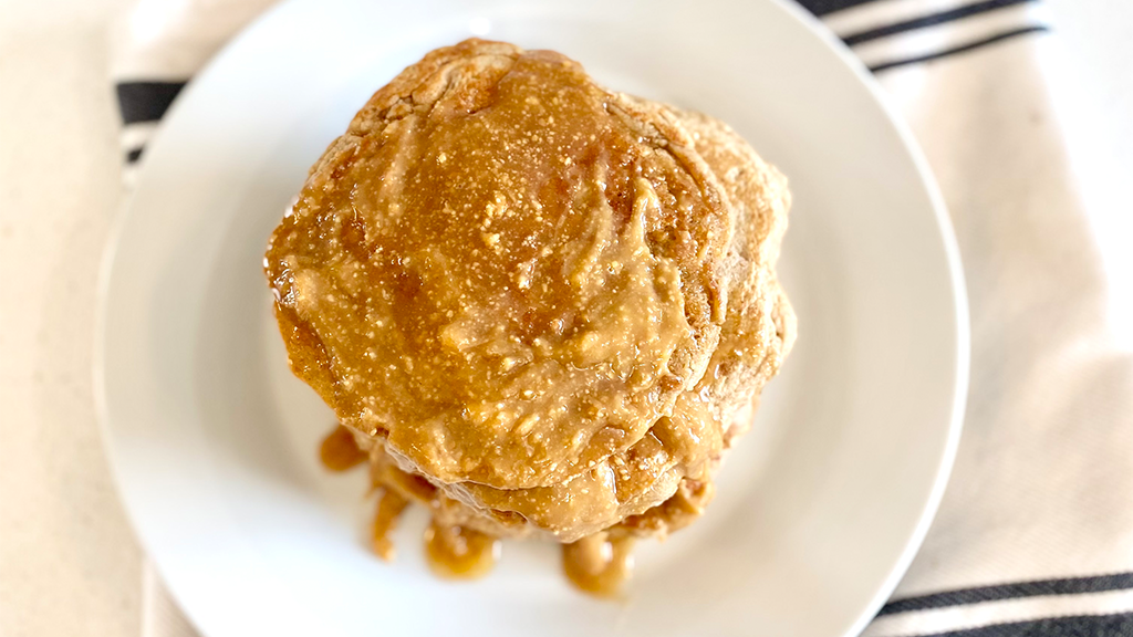 Gluten free oat pancakes with peanut butter.