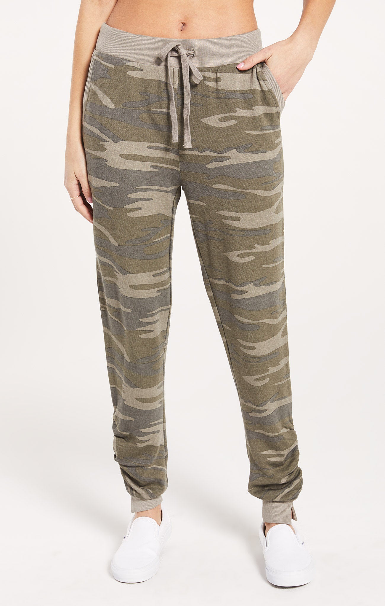 jordan camo joggers