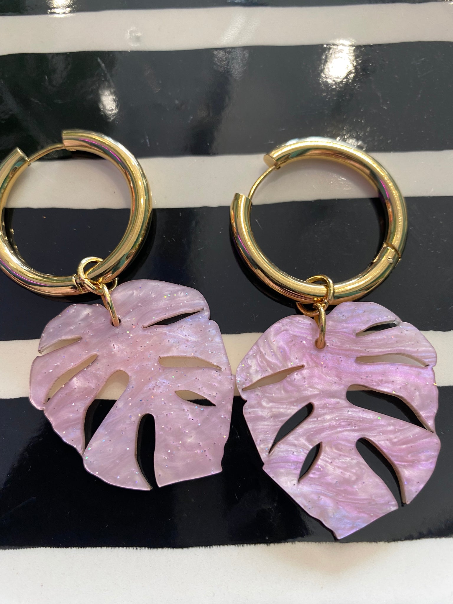 Vera earring, piglet pink