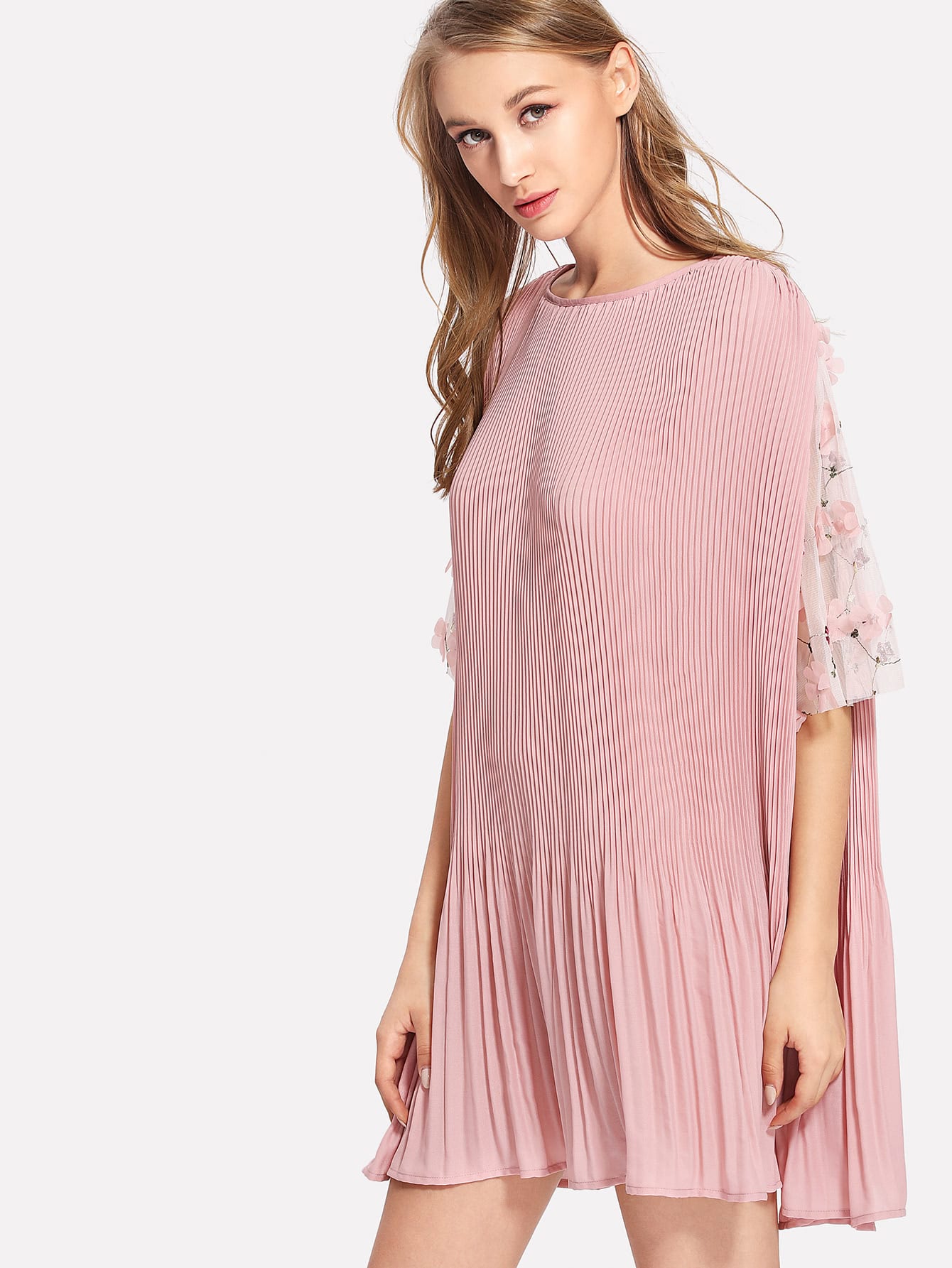 flower applique mesh sleeve pleated dress