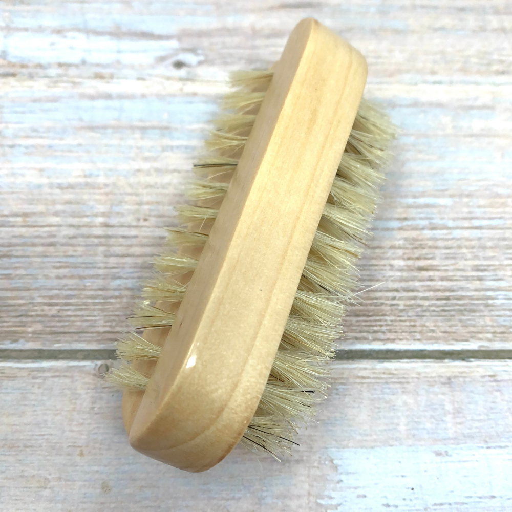 Pot Scrubber Brush - Made With 100% Natural Wood & Agave Bristle Fiber –  Claryti