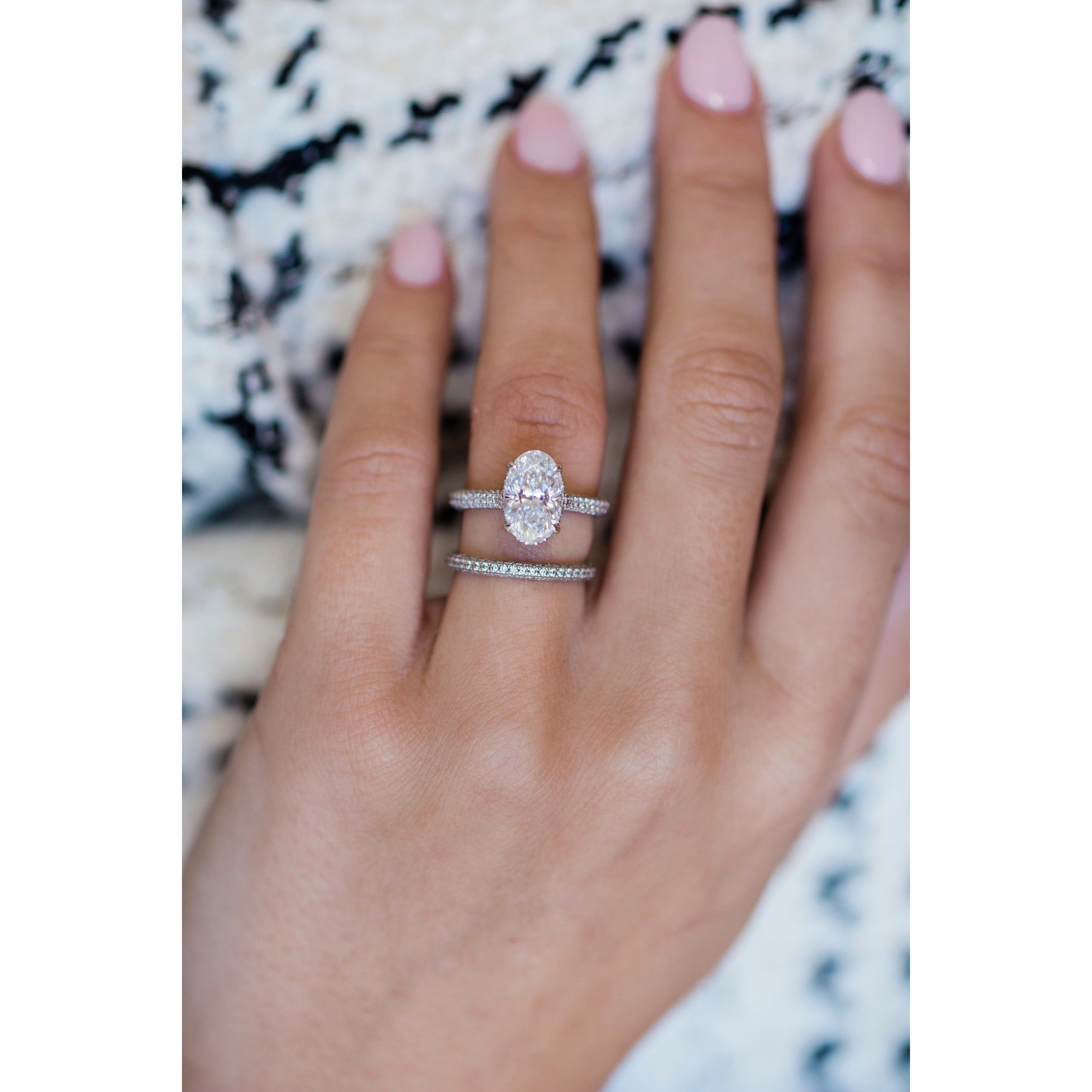 The Leighton Ring (3 Carat) – East West 