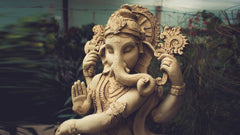 Grande statue de Ganesh dans la nature kaosix