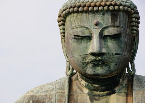 Tetes de statue geante de bouddha en pierre tres vielle Kaosix