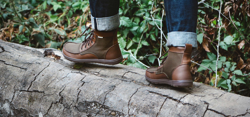 minimalist hiking boots mens