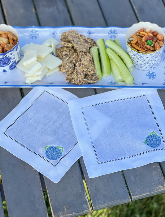 HEMSTITCHED LINEN DINNER NAPKINS - SET OF 6 – The Preppy Stitch