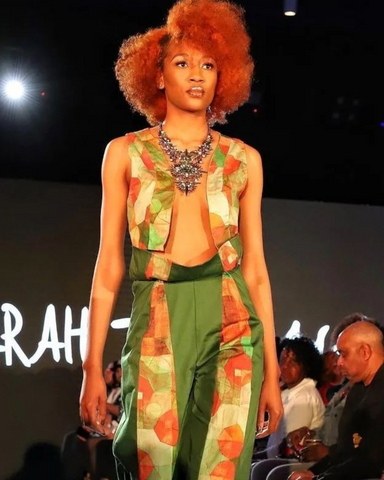 Big statement necklace on the runway at philly fashion week - bonafide glam
