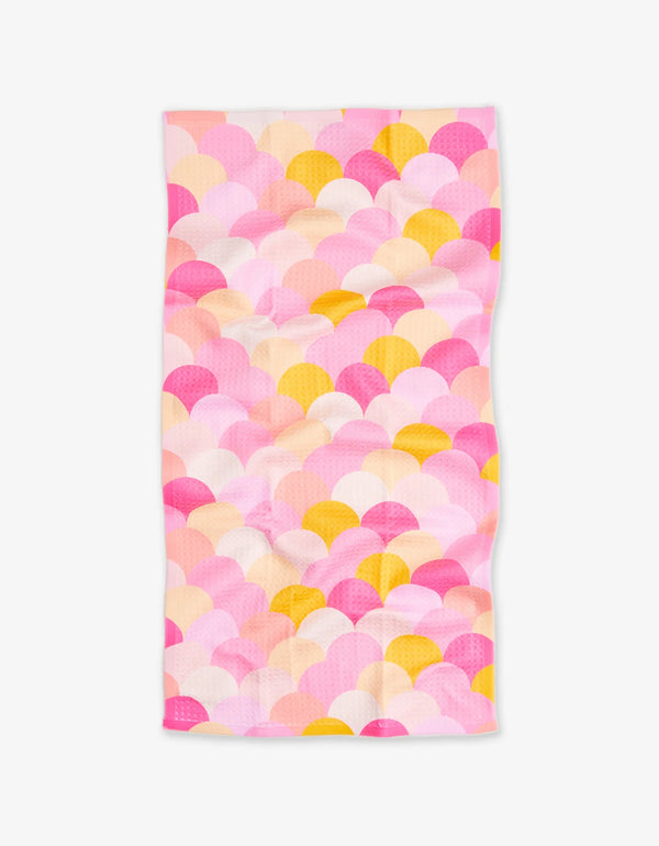 GEOMETRY KITCHEN TEA TOWELS - REACHING – CAllie Girl Boutique