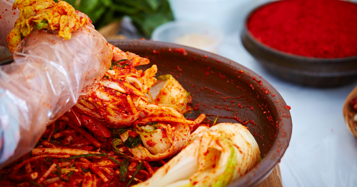 what does kimchi taste like with fermented cabbage 