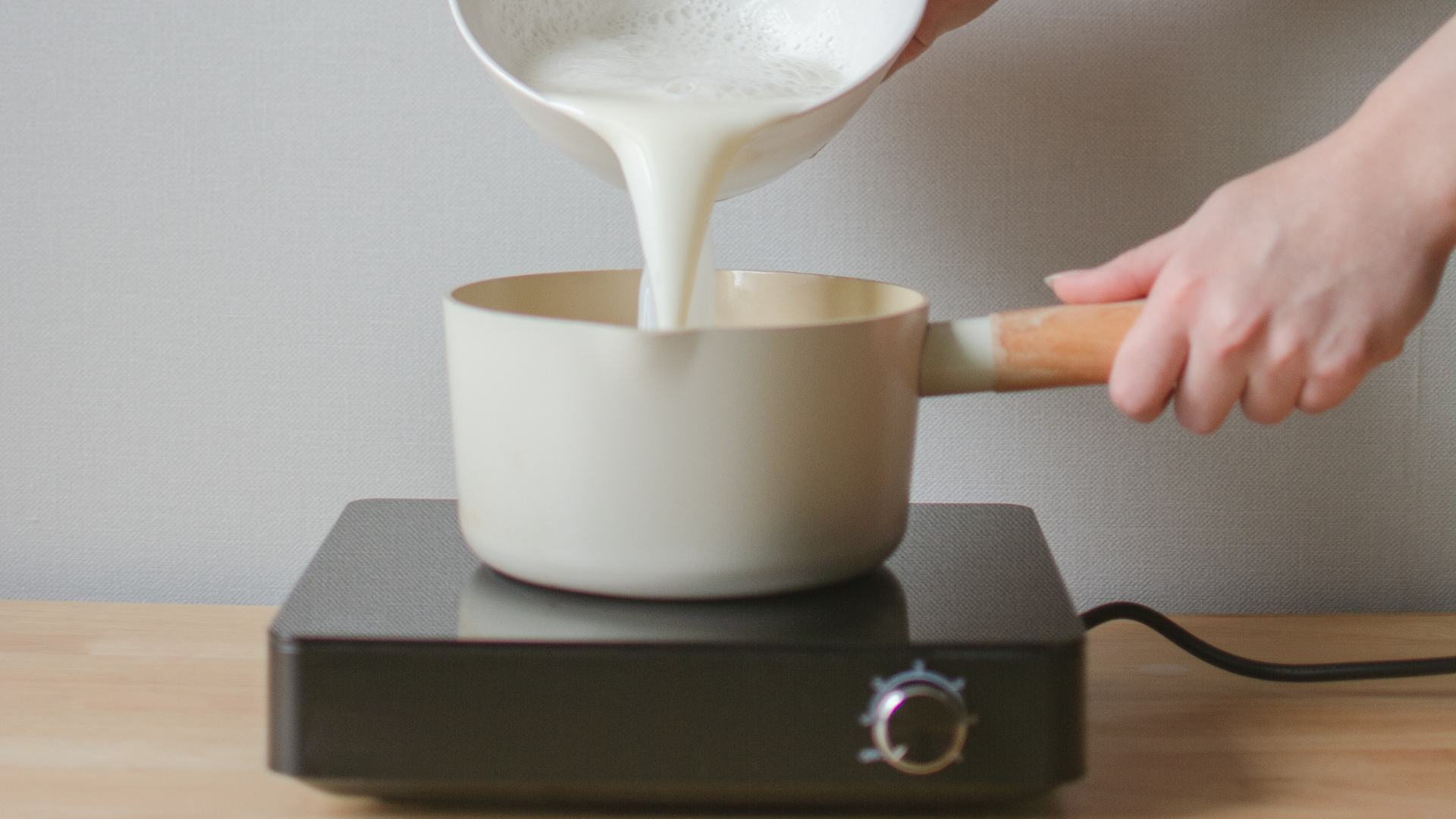 Heating milk to make greek yogurt