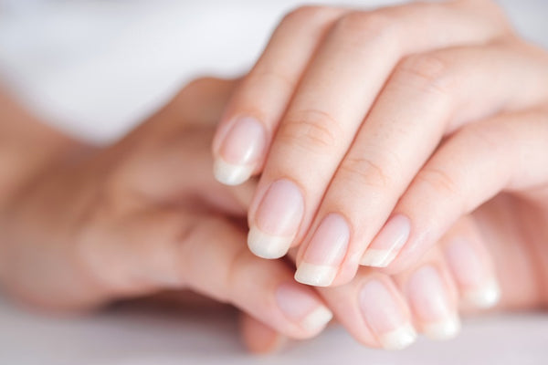 Shellac Manicures vs Gel: Why They're Better for Your Nails