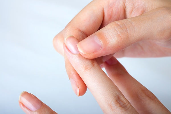 natural nails manicure