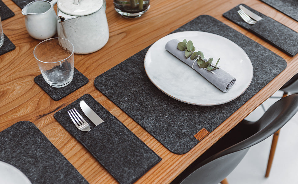 Tischset aus Filz: Platzset in grau, MIQIO® | Design DESIGN MIQIO abwaschbar –