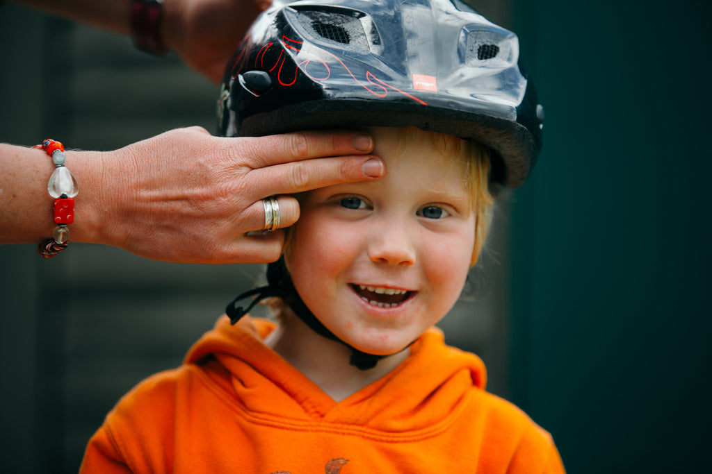 2 finger test with helmet