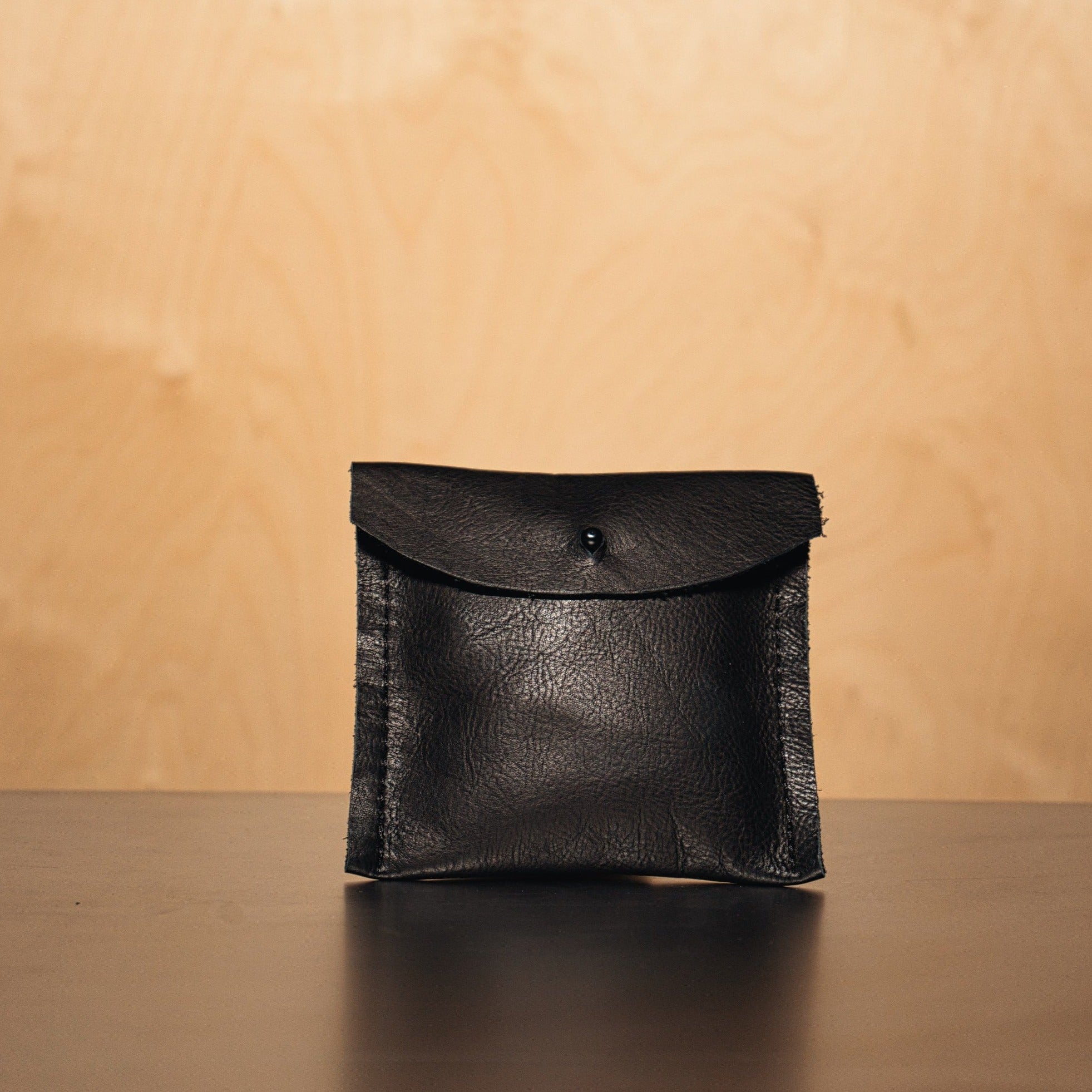 pouch black leather