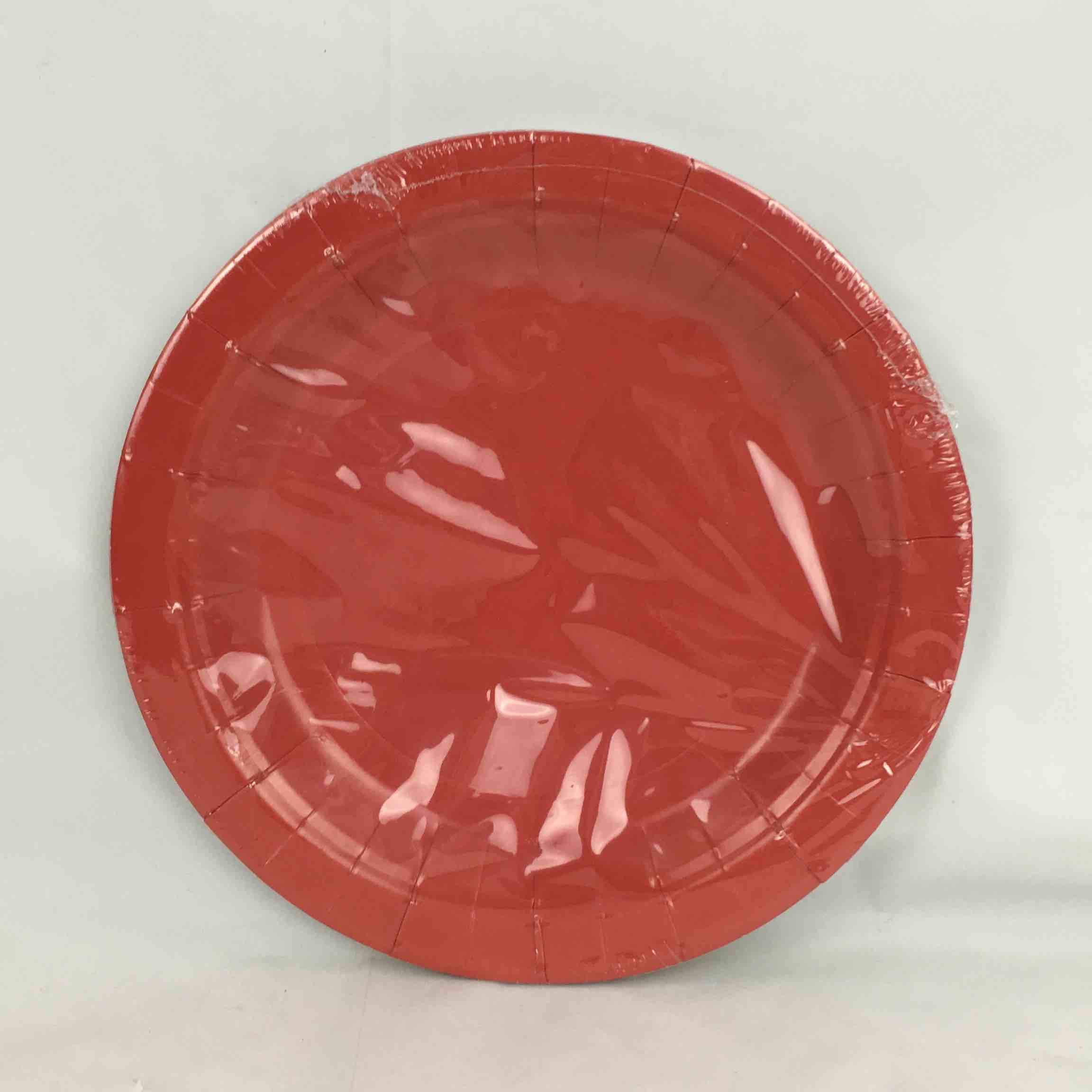 SOLID RED PLATES 7in  8pcs