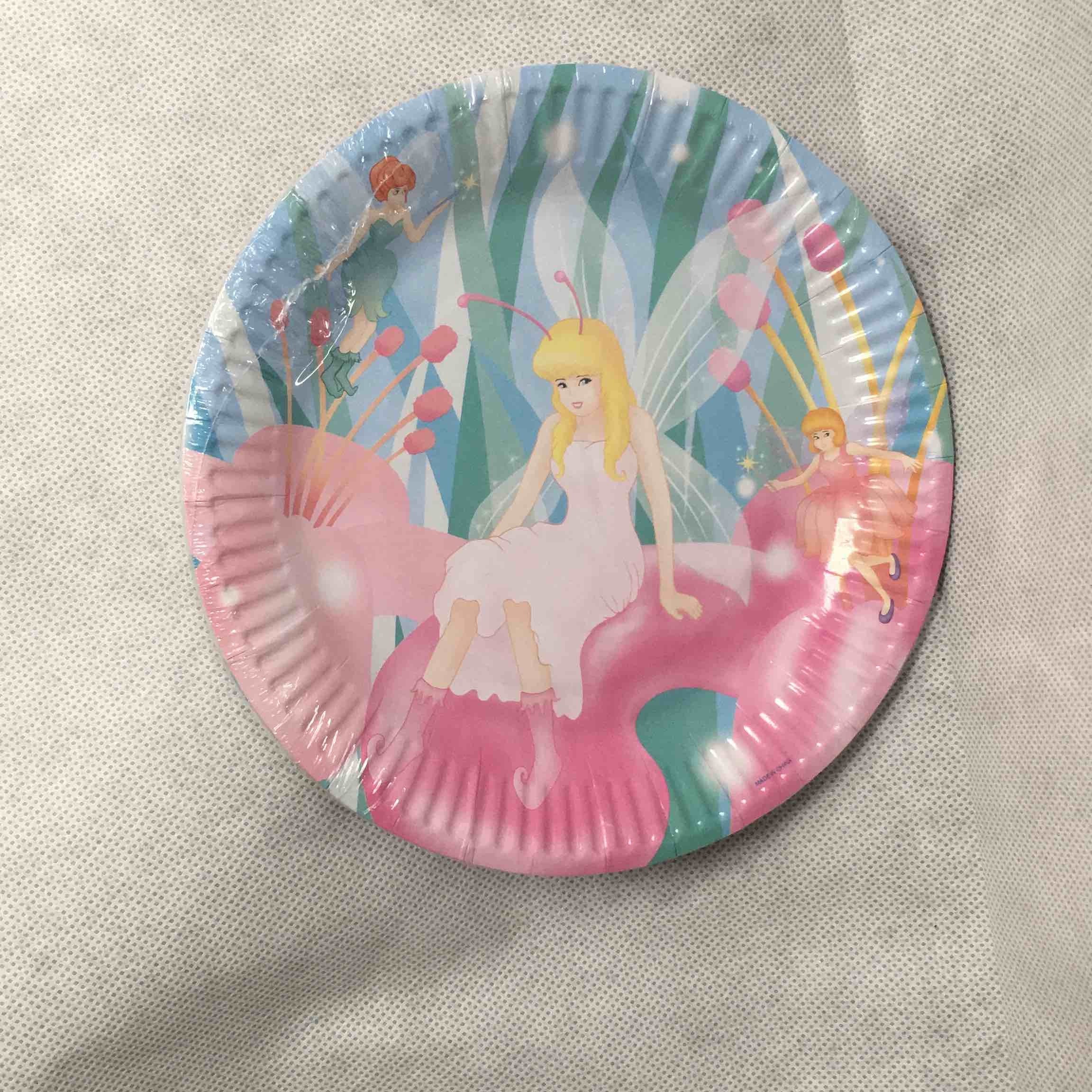 ENSEMBLE FAIRY PRINCESS PLATES 7in 8pcs