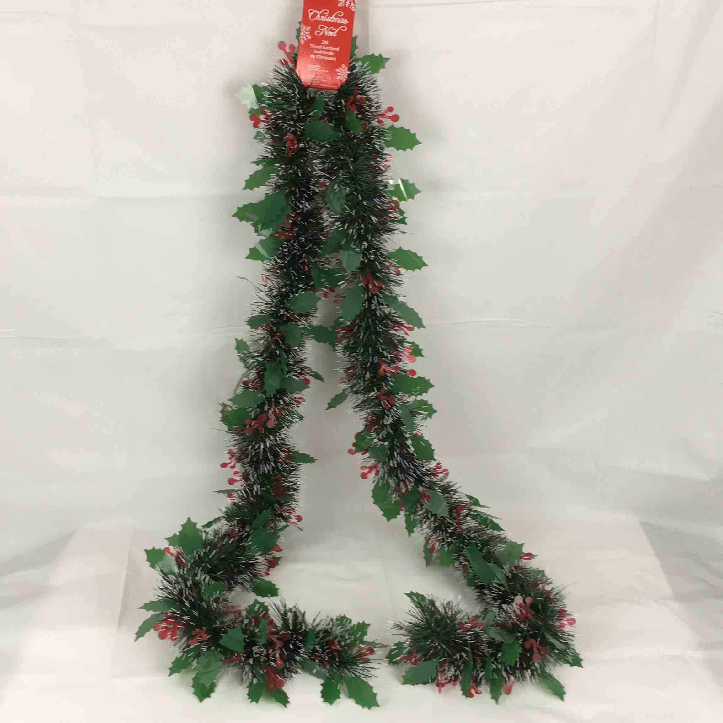 CMAS FOIL DECOR Tinsel Garland 6ply Holly Leaves