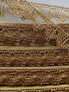 Gold Metal Lace Scalloped Border - French – Vintage Passementerie