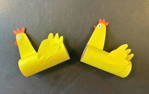 Poule rouleau papier toilette paques