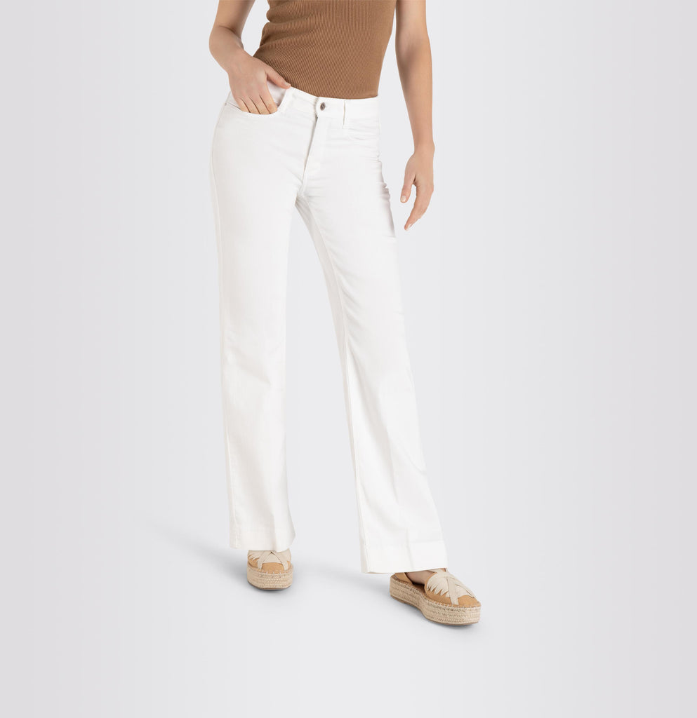 MAC JEANS DREAM CHIC 5471-90-0355 IN WHITE - B. Prince