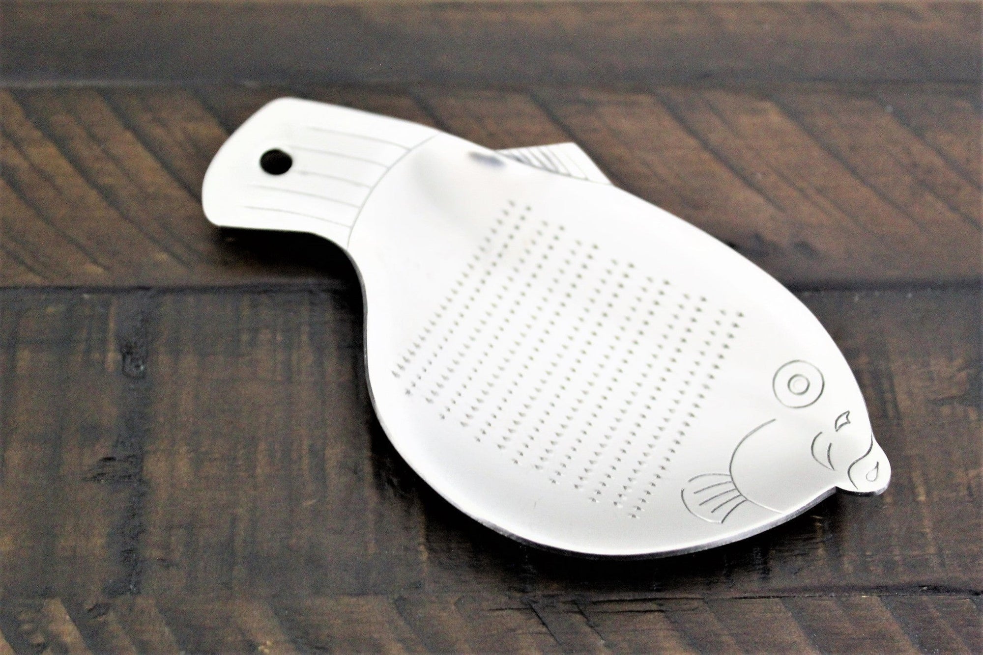 Yamagi Stainless Steel Grater Sea Bream - Globalkitchen Japan