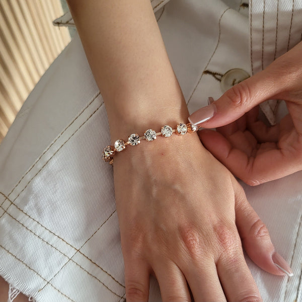 Elegant Rose Gold Bracelet with Swarovski Crystal