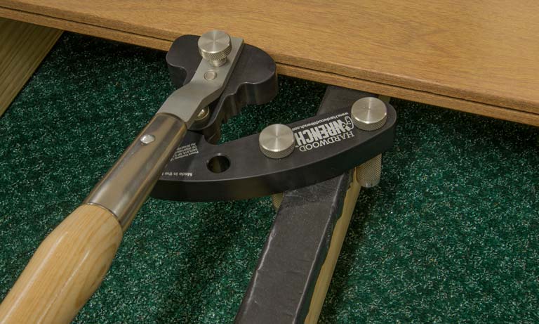 Hardwood Wrench™ is reversible