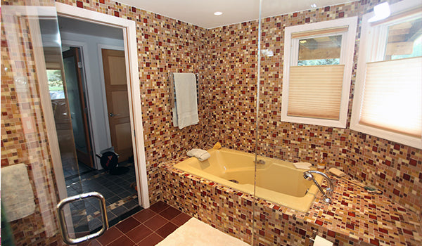 Bardfield Residence: Warm Hybrid Bathroom